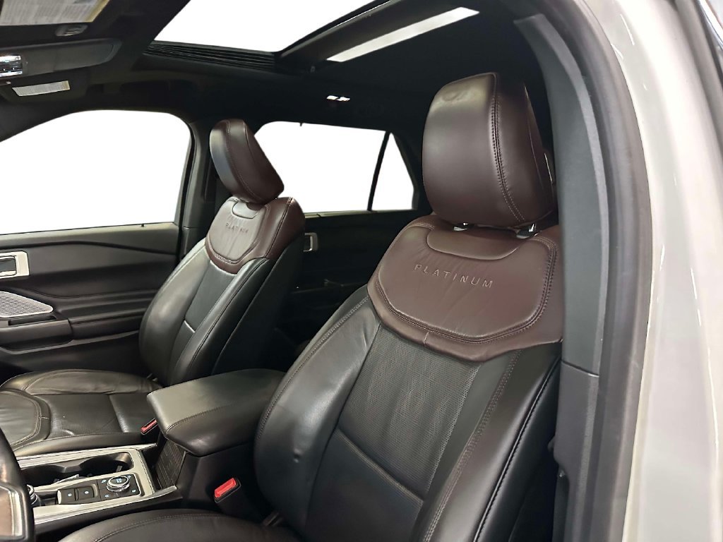 Used 2020 White Ford Platinum image 18