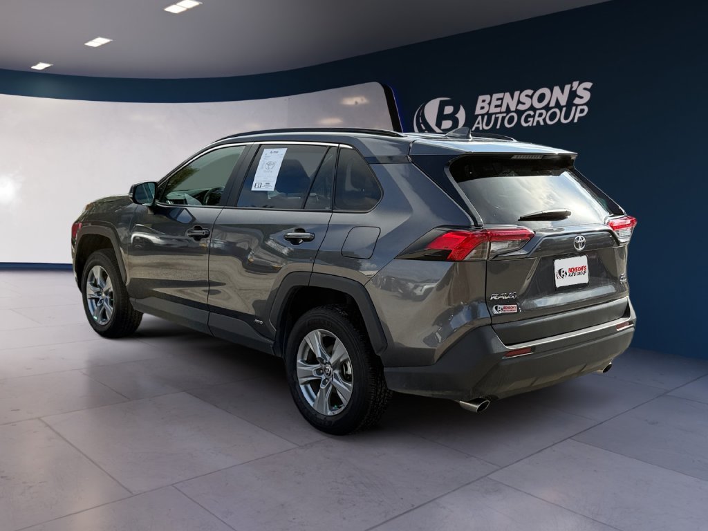 Used 2025 Gray Toyota XLE image 3