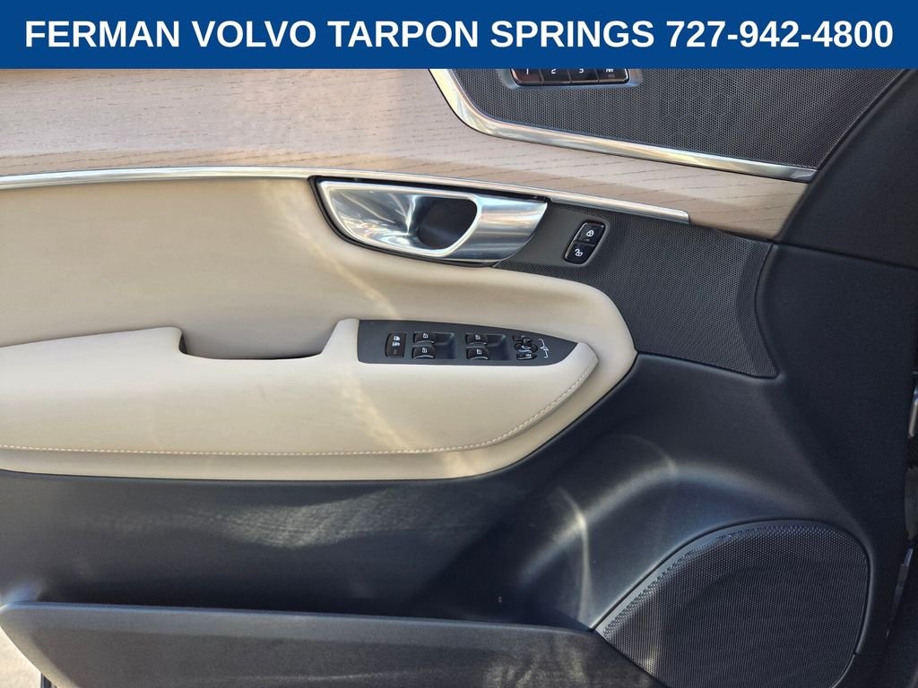 2026 Volvo XC90 Plus - Photo 24