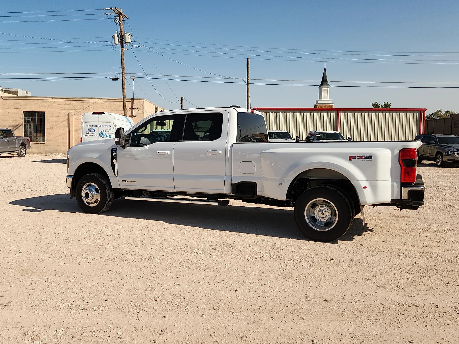 New 2026 Oxford White Ford Lariat image 4