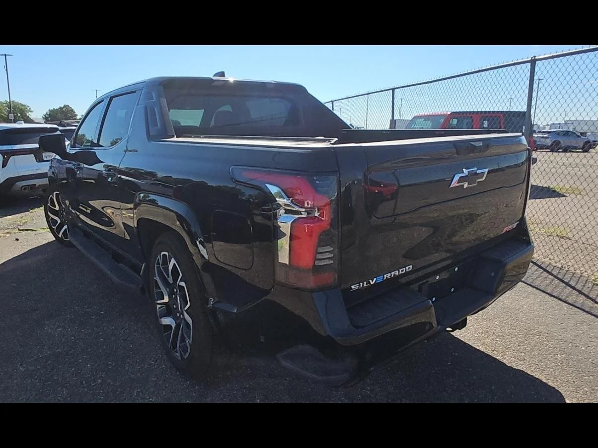 Used 2024 Black Chevrolet RST image 7