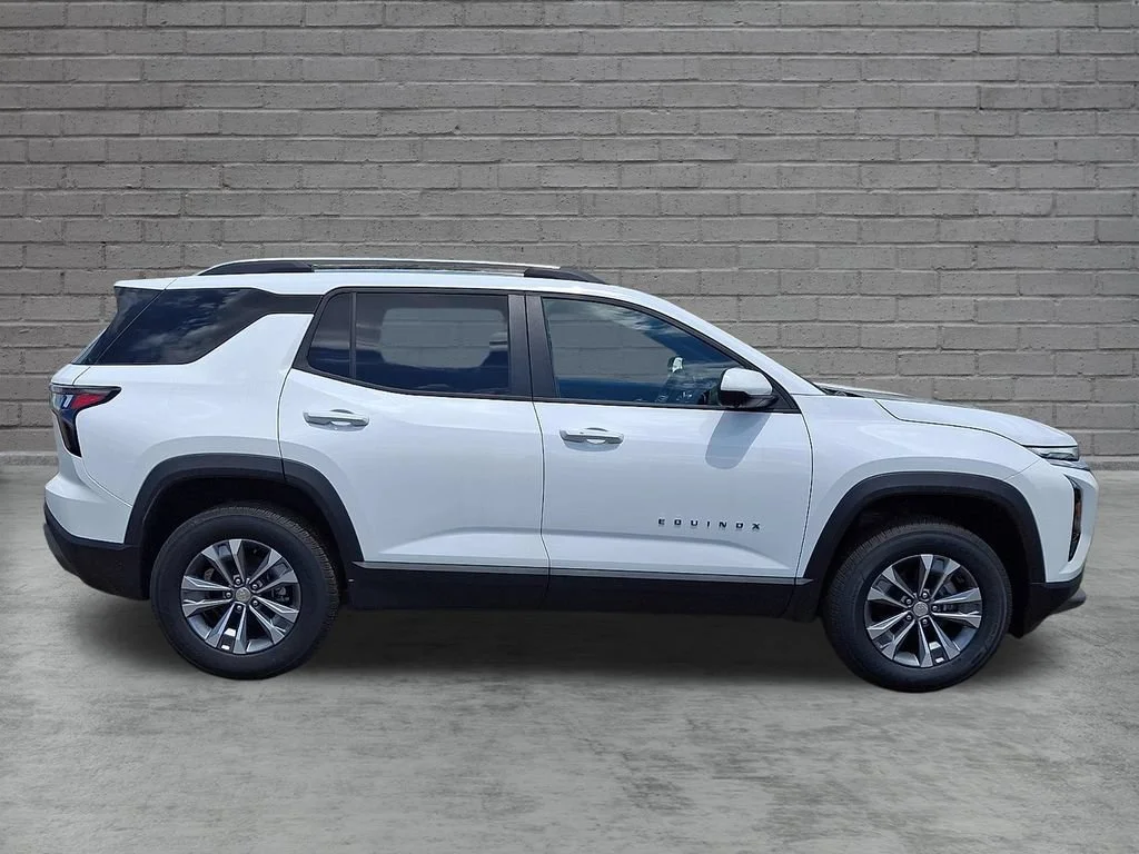 New 2026 Summit White Chevrolet LT image 9
