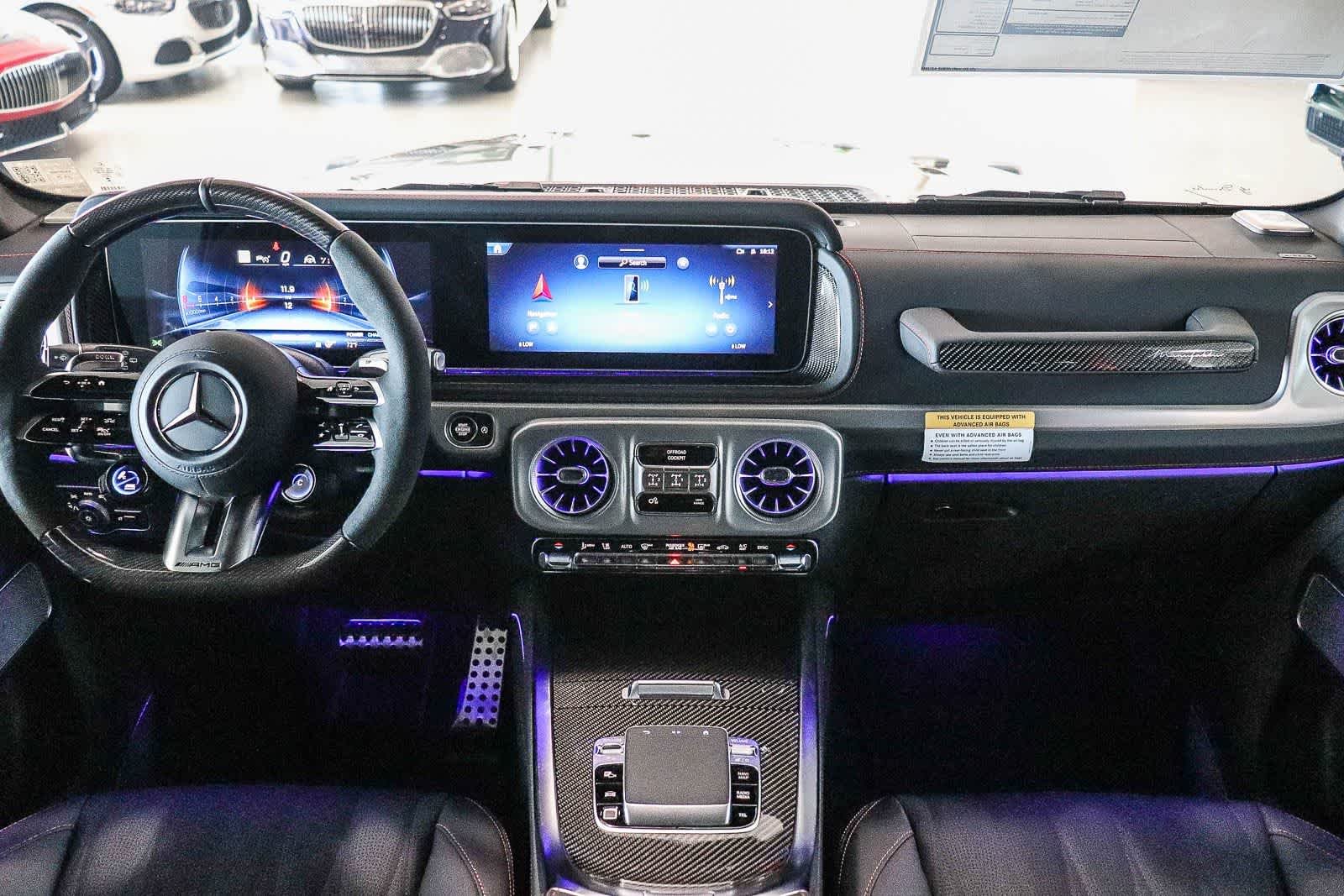 New 2027 MANUFAKTUR Arabian Grey Non- Metallic Mercedes-Benz AMG® G 63 image 16