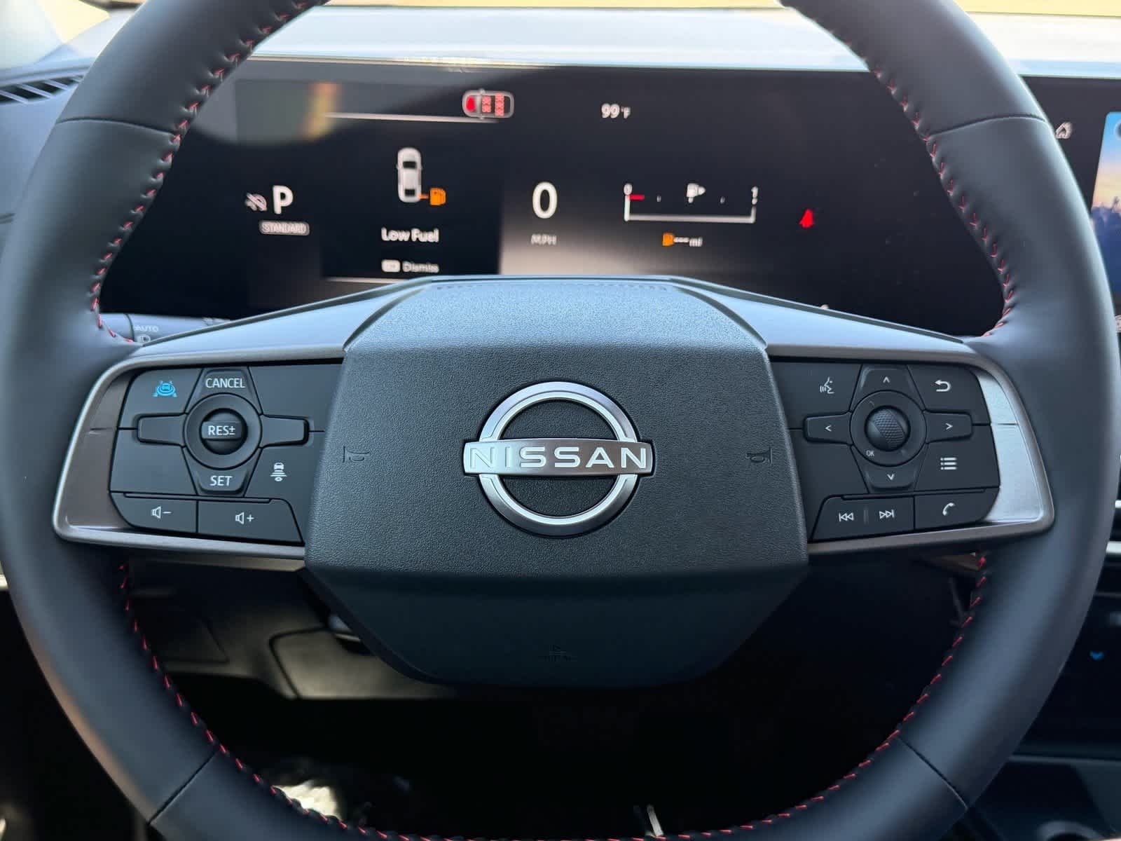 New 2027 Atlantic Gray Metallic/Super Black Nissan SR image 12