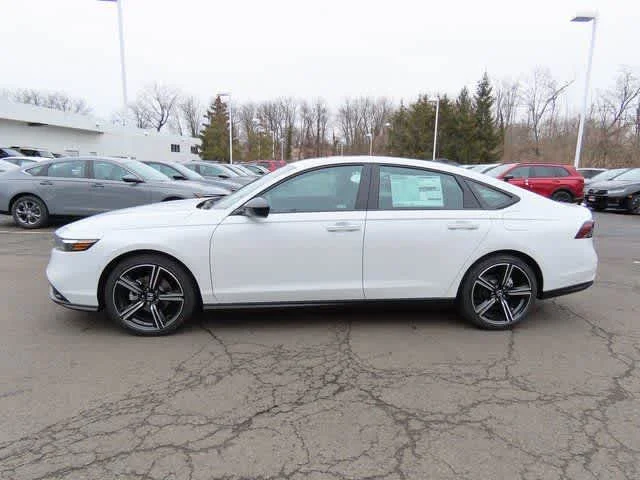 New 2026 Platinum White Pearl Honda SE image 3