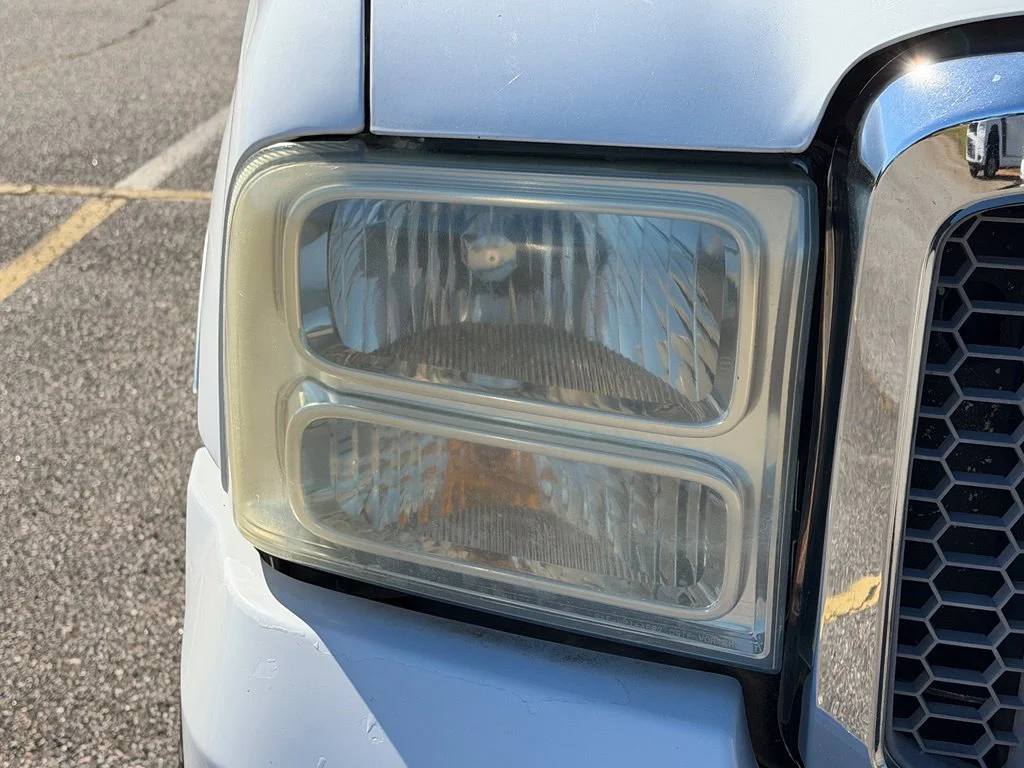 Used 2007  Ford XL image 10