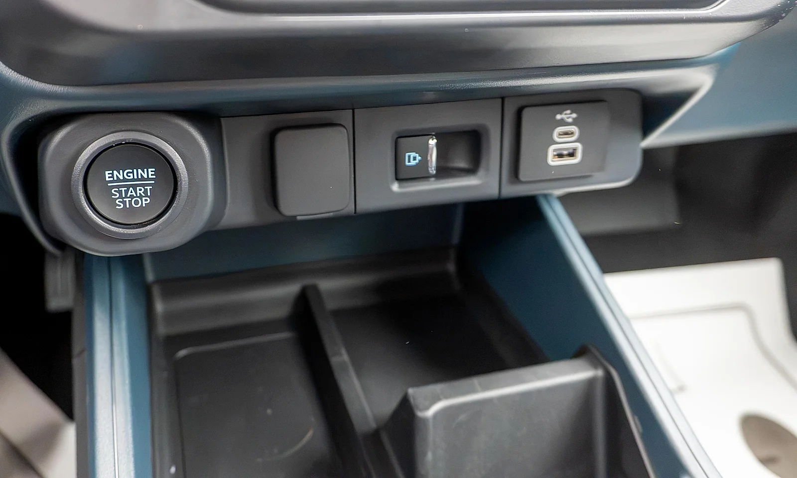 New 2026 Velocity Blue Ford XLT image 18