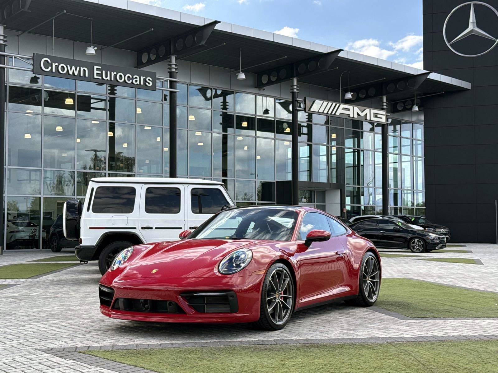 2024 Porsche 911's photo
