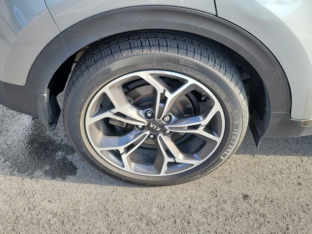 Used 2020 Steel Gray Kia SX image 41