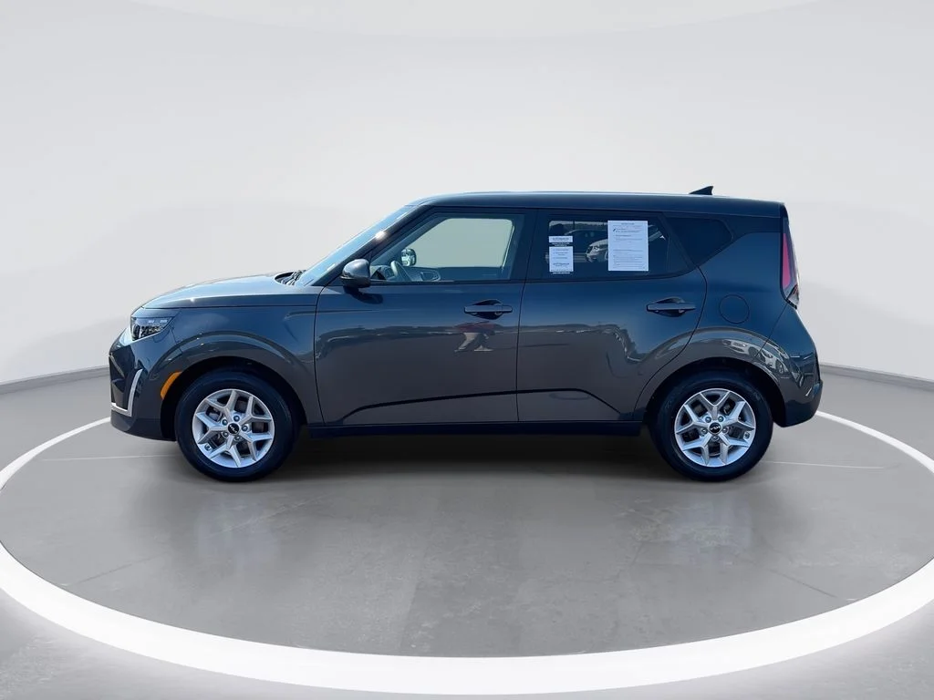 Used 2025 Gray Kia LX image 5