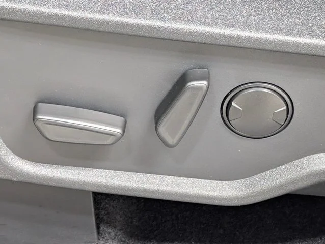 New 2026 Oxford White Ford Outer Banks® image 43