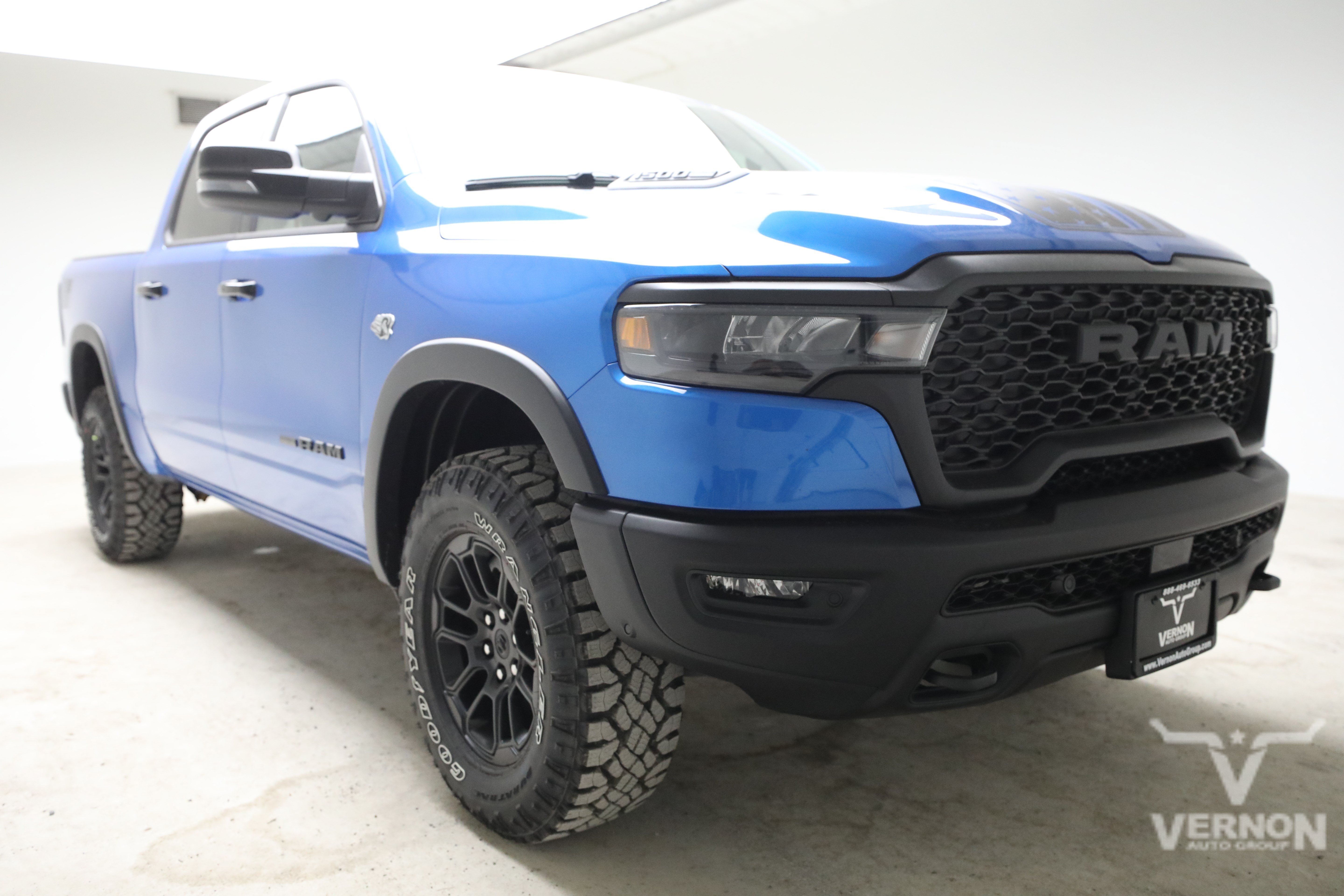 New 2026 Hydro Blue Pearlcoat Ram N image 7