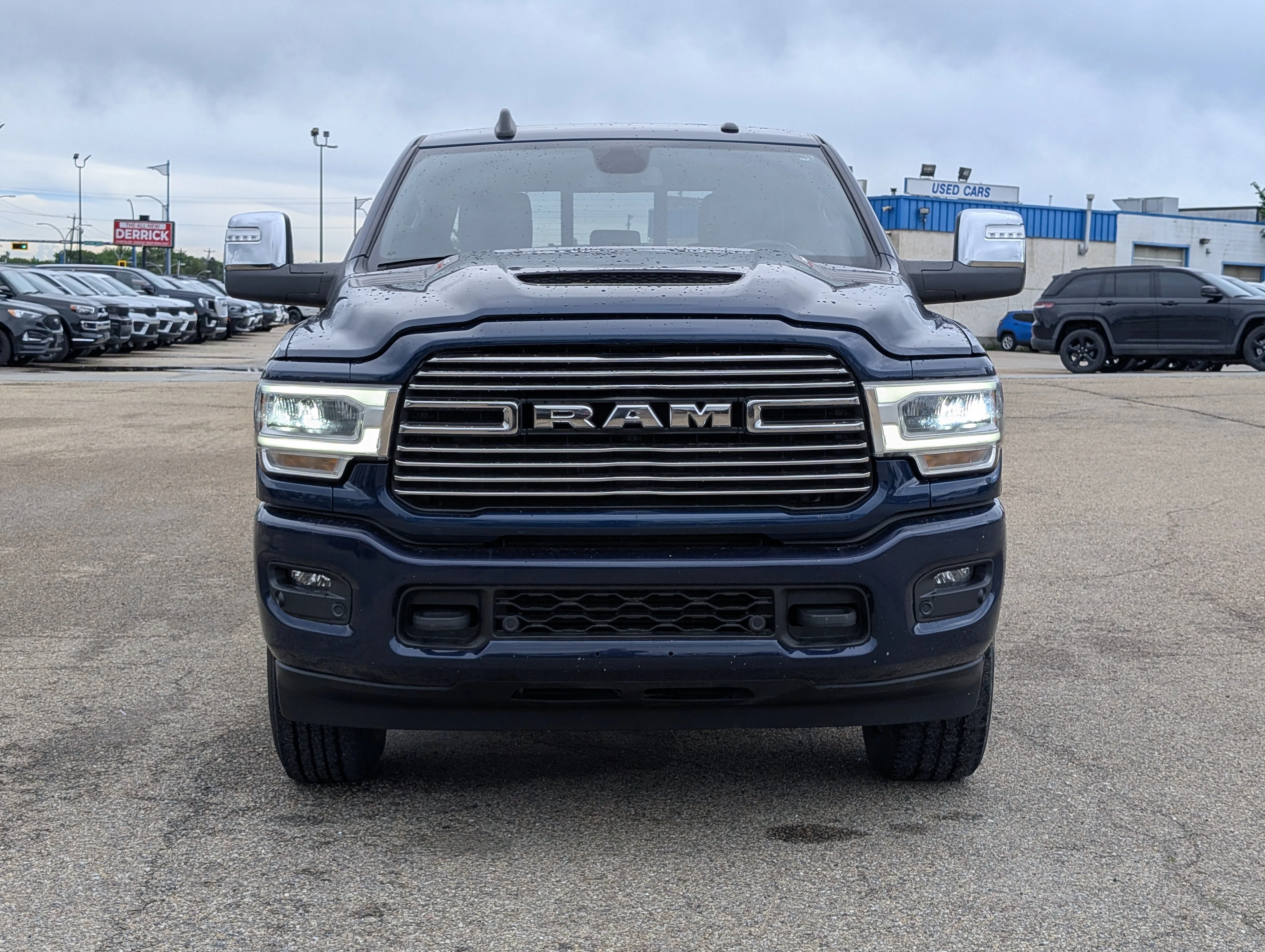 Used 2023 Patriot Blue Pearl Ram Laramie image 10