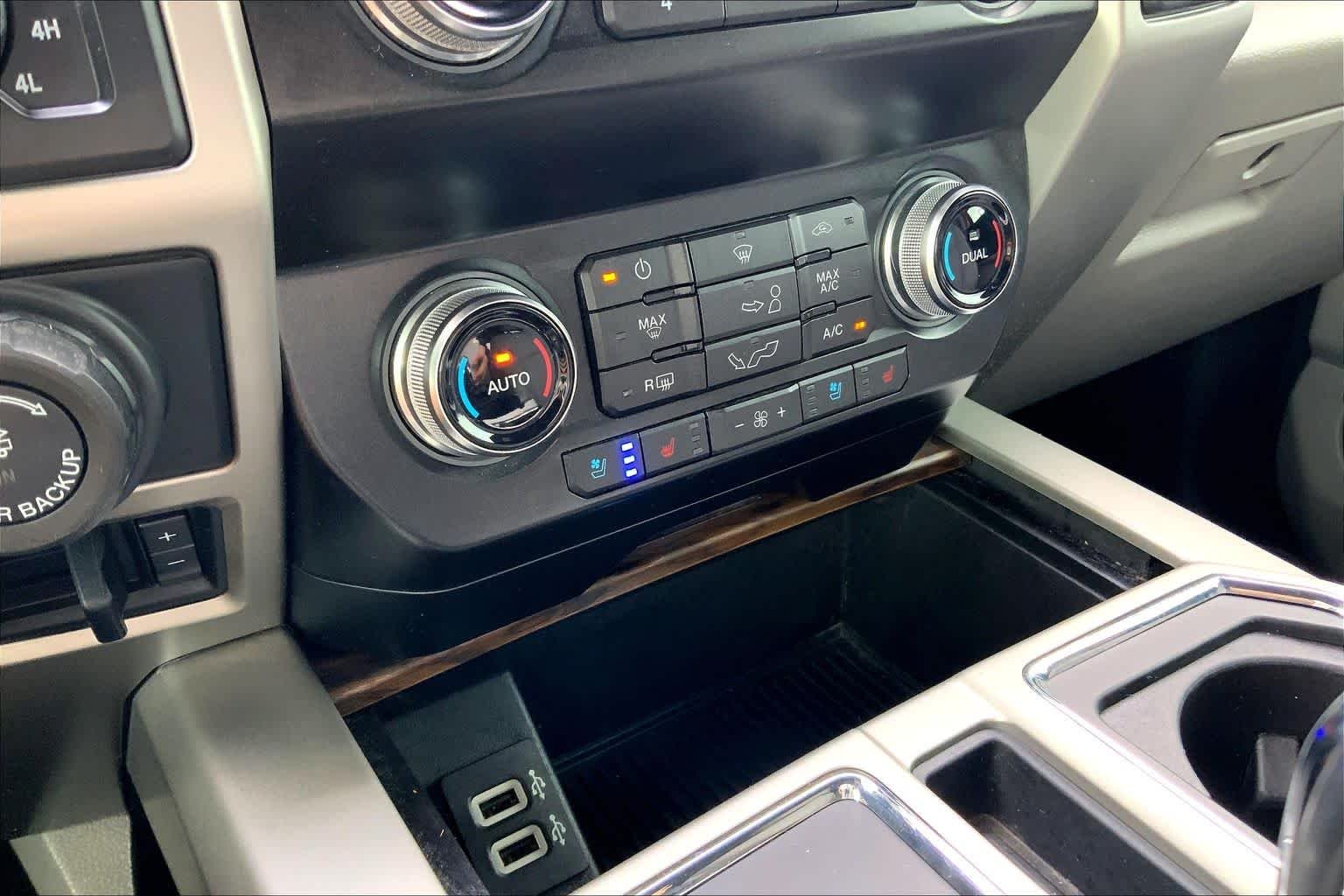 Used 2019 Race Red Ford LARIAT image 34
