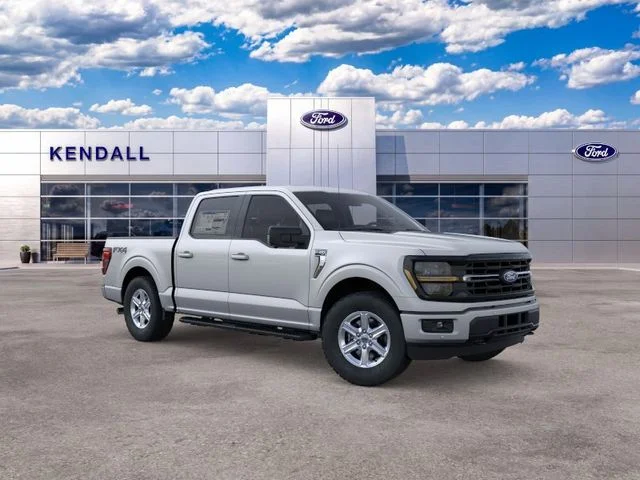 New 2026 Silver Metallic Ford XLT image 7
