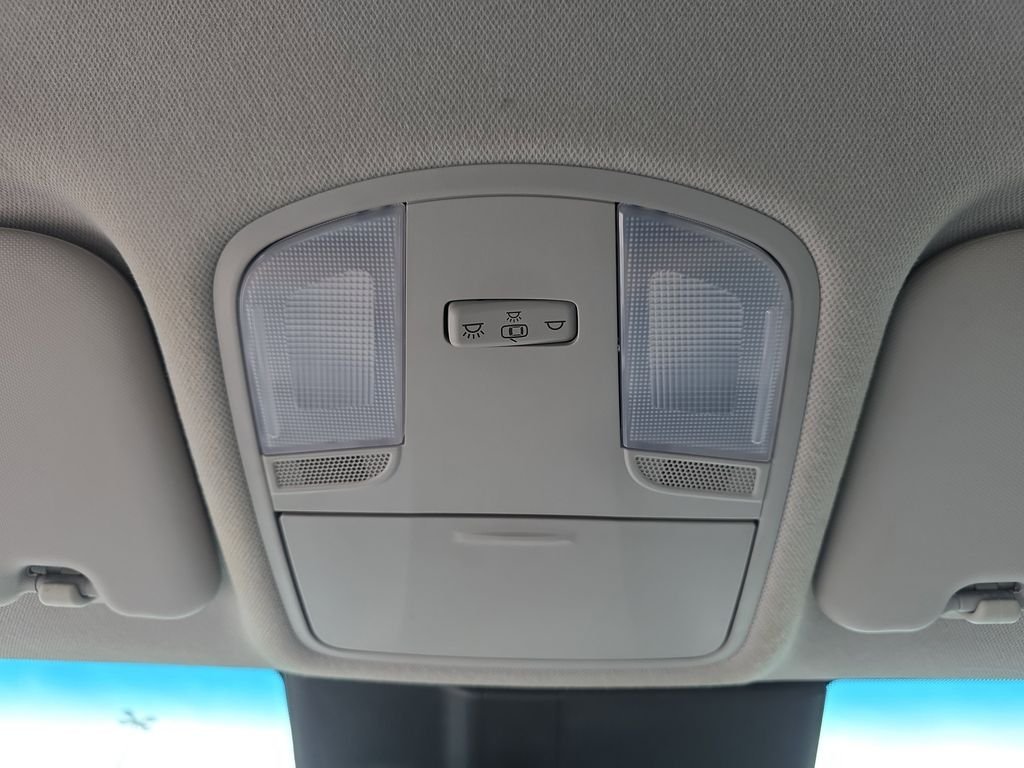 Used 2023 Abyss Black Pearl Hyundai SEL image 27