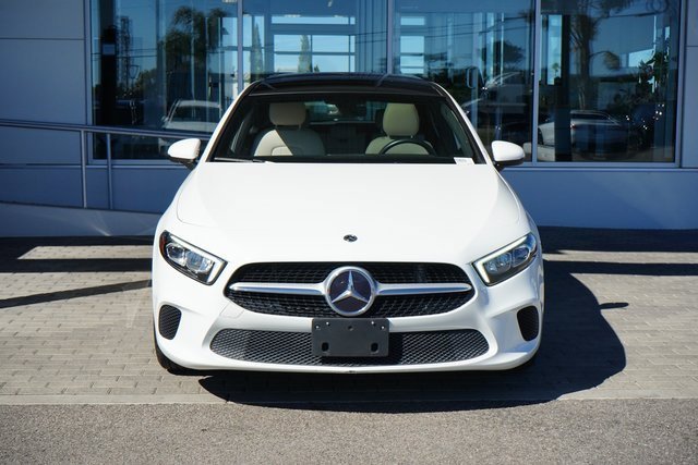 2021 Mercedes Benz A 220 photo 2