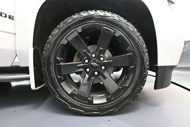2016 Chevrolet Tahoe LTZ - Photo 17