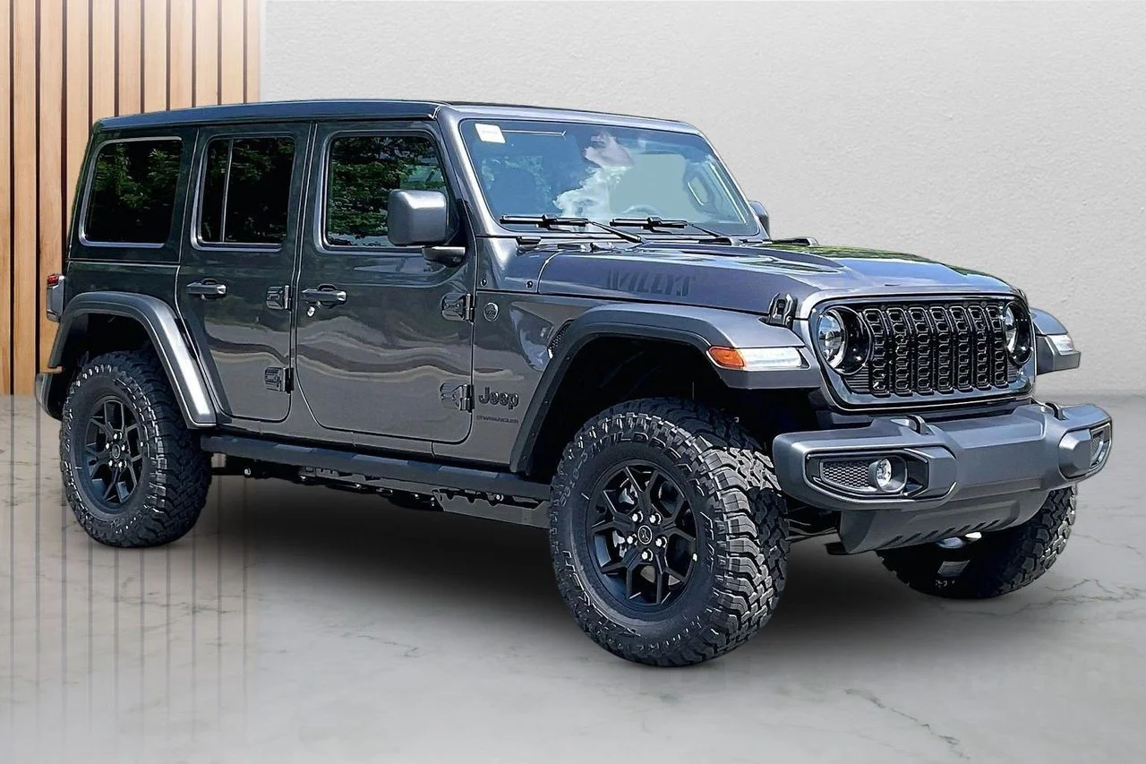 New 2026 Granite Crystal Metallic Clear-Coat Exterior Paint Jeep Sport image 2