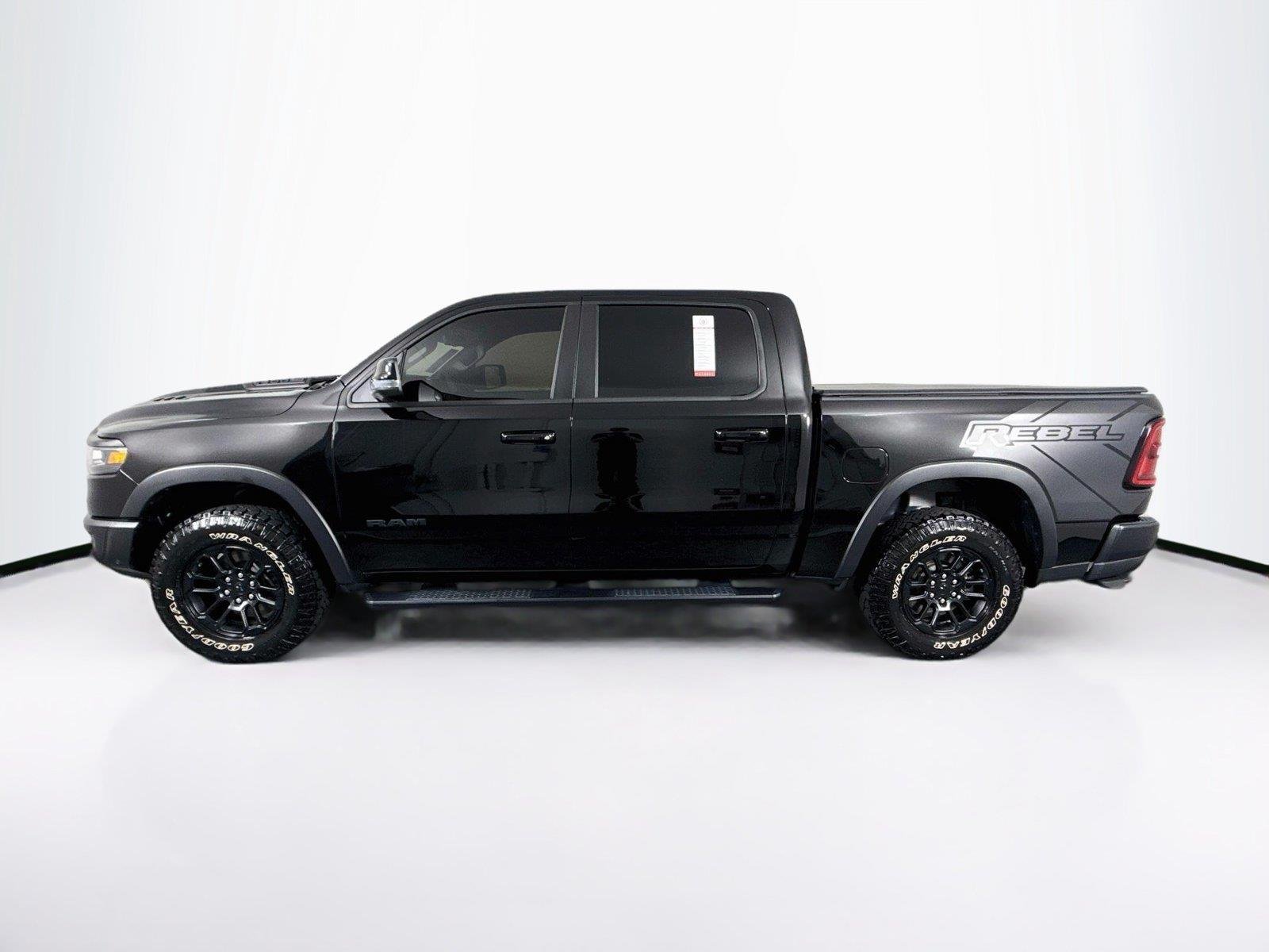 Used 2025 Diamond Black Crystal Pearlcoat Ram Rebel image 14