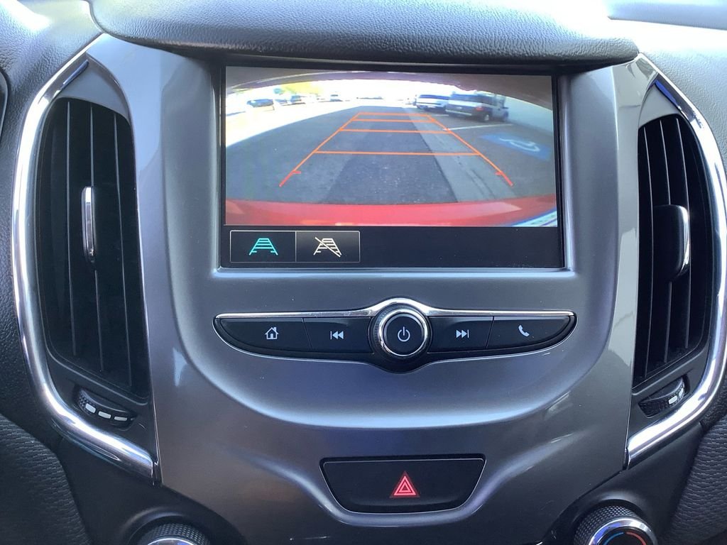 Used 2018 Red Chevrolet LT image 24