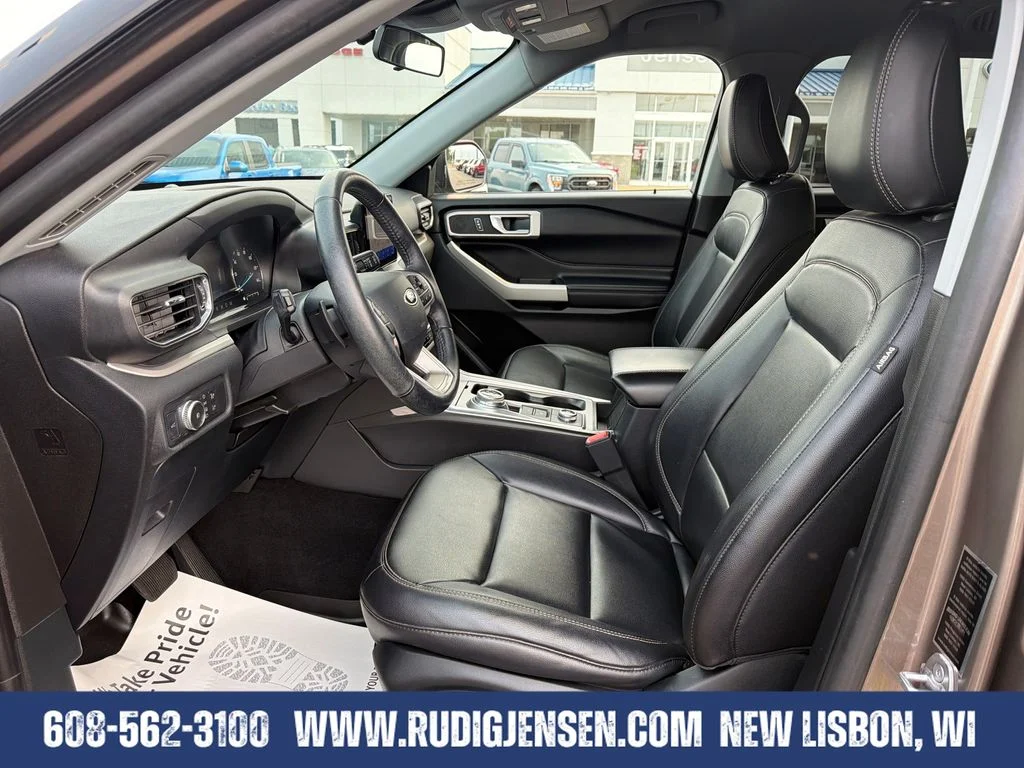 Used 2021 Gray Ford XLT image 9