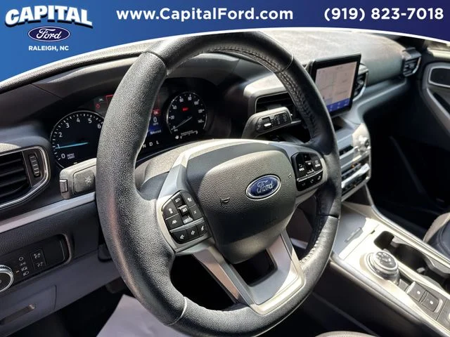 Used 2023 Black Ford XLT image 25