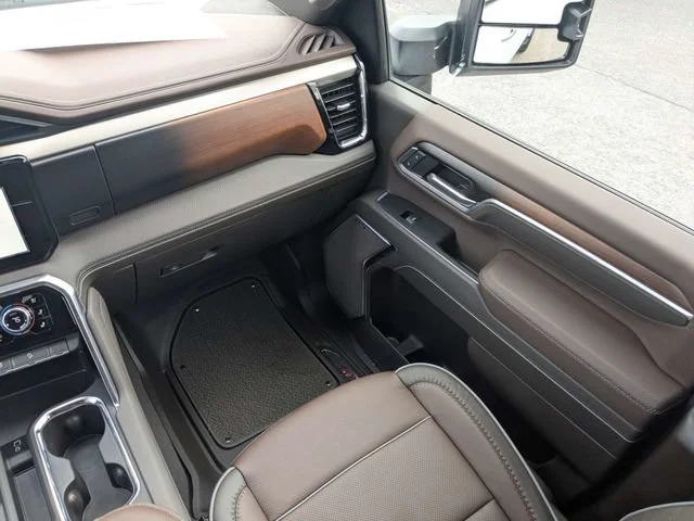 New 2026 Glacier White Tricoat GMC Denali image 17