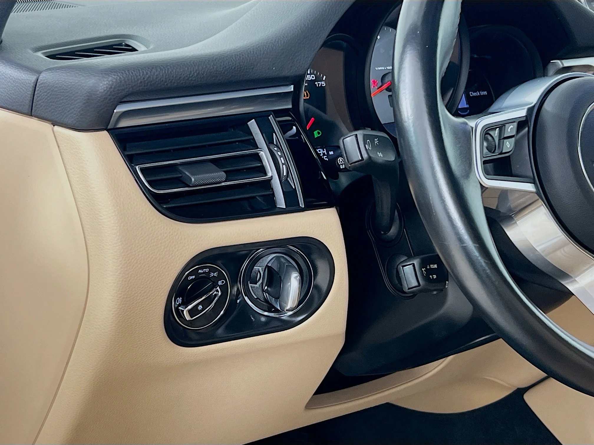 Used 2020 White Porsche S image 12