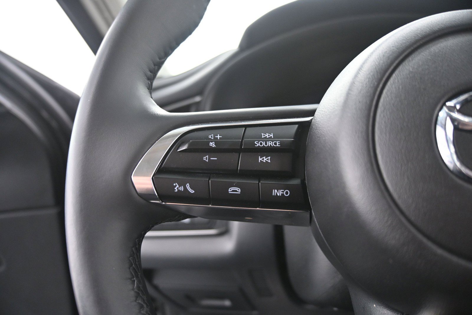 Used 2025 Jet Black Mica Mazda 2.5 S Select Sport image 24