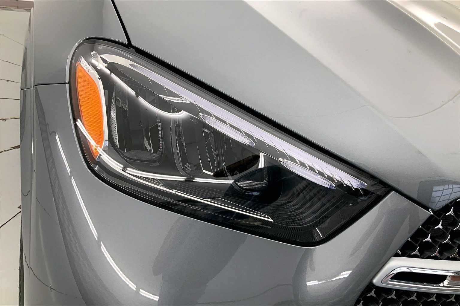 New 2026 Selenite Grey Metallic Mercedes-Benz GLE 450 image 21