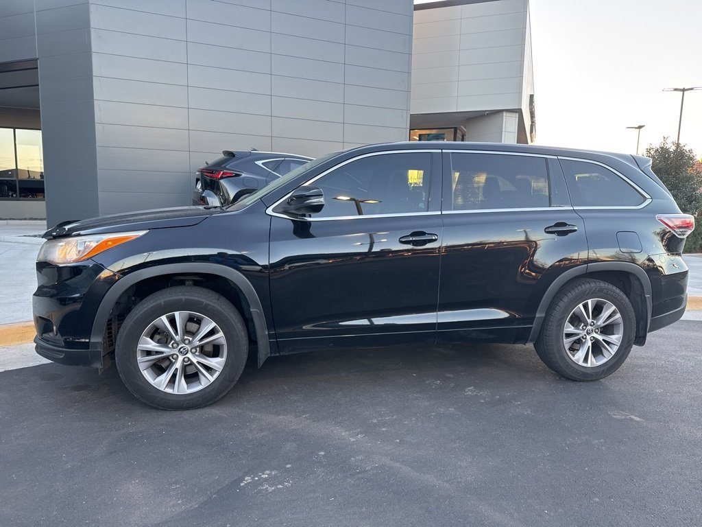 2016 Toyota Highlander LE Plus