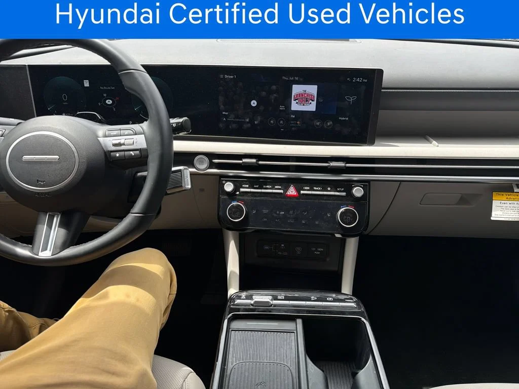 Certified Pre-Owned 2025 Hyundai Tucson Hybrid SEL Convenience