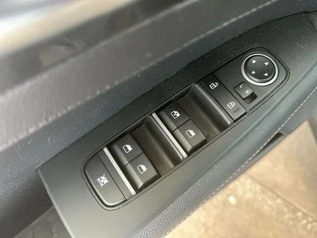 Used 2022 Gray Kia GT-Line image 17