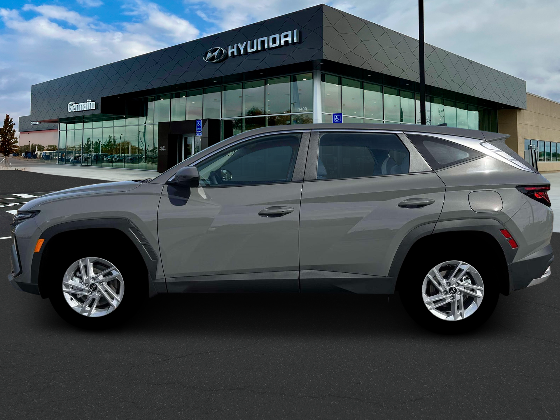 New 2026 Hampton Gray Hyundai SE AWD image 3
