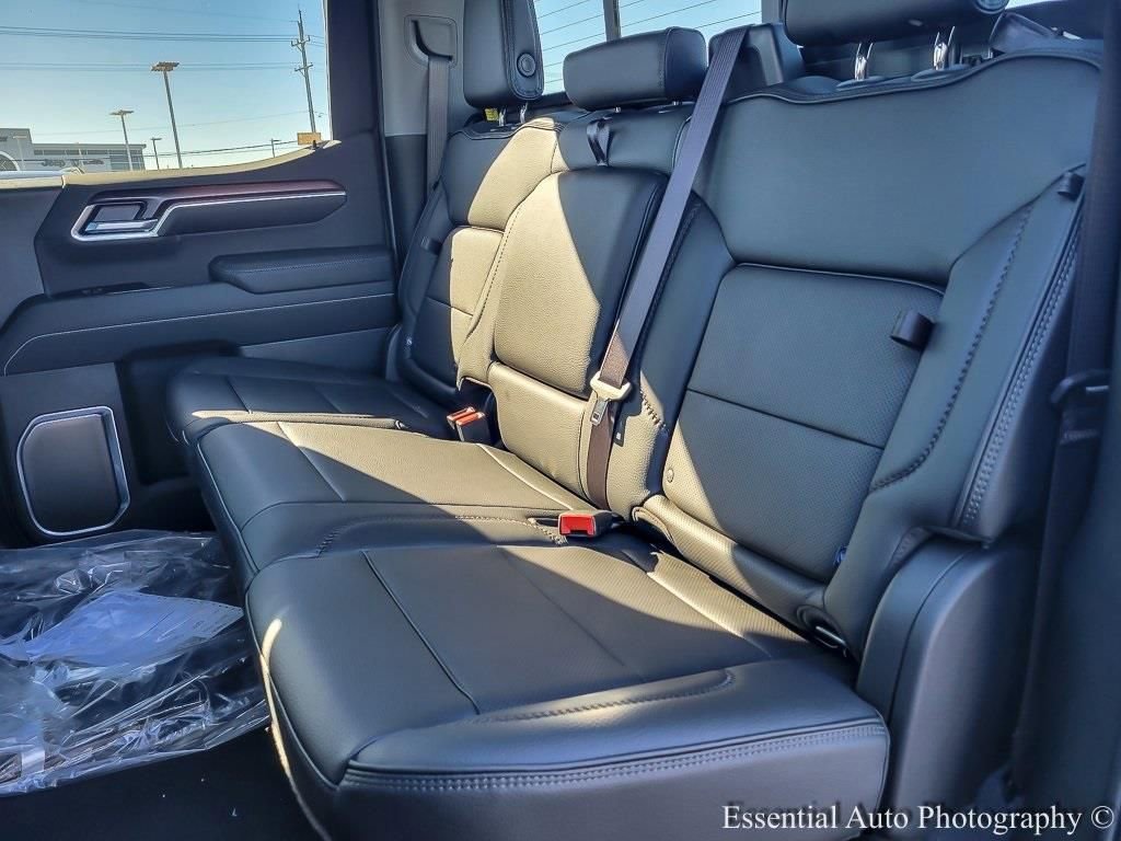 2026 GMC SIERRA - Image 11