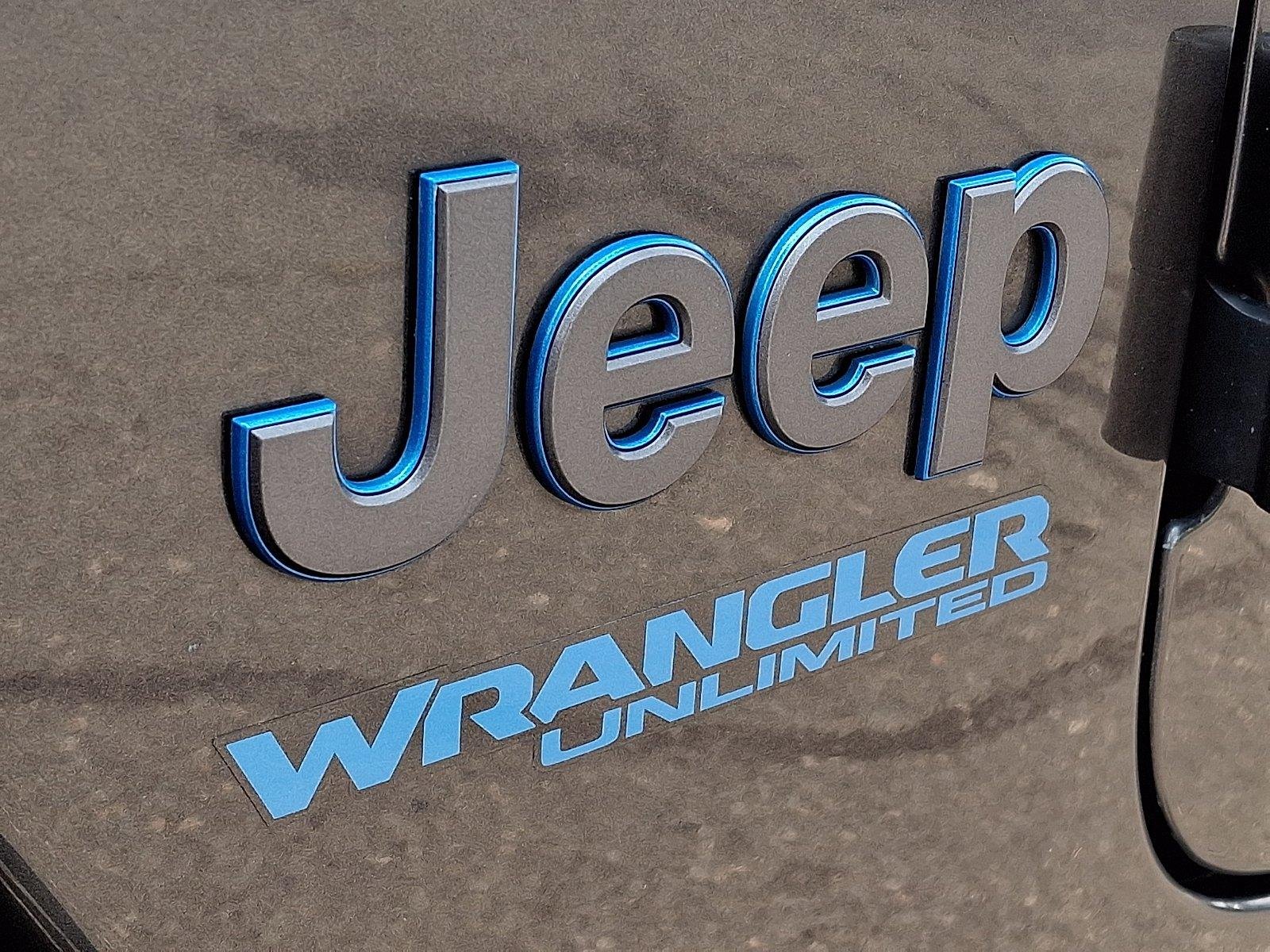 Used 2021 Granite Crystal Metallic Clearcoat Jeep Unlimited Rubicon image 35