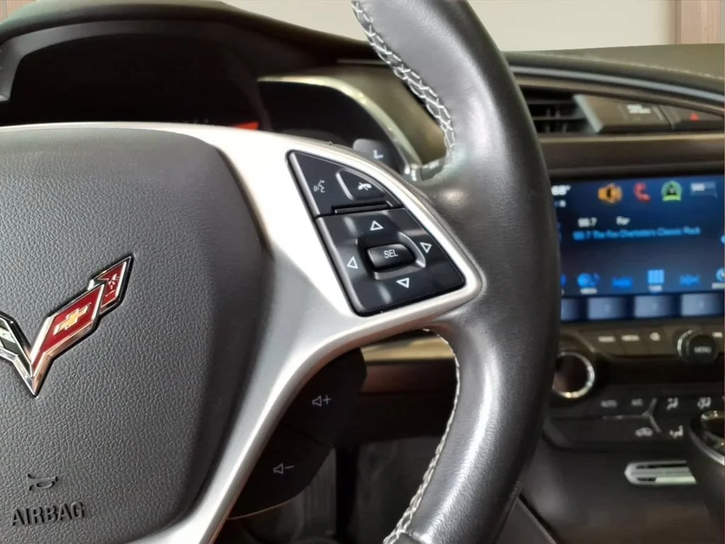 2019 Chevrolet Corvette 1LT - Photo 12