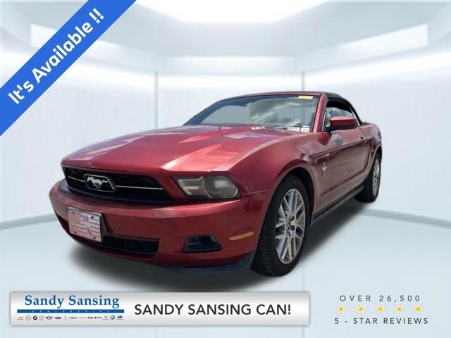 Used 2012 Red Ford V6 image 1