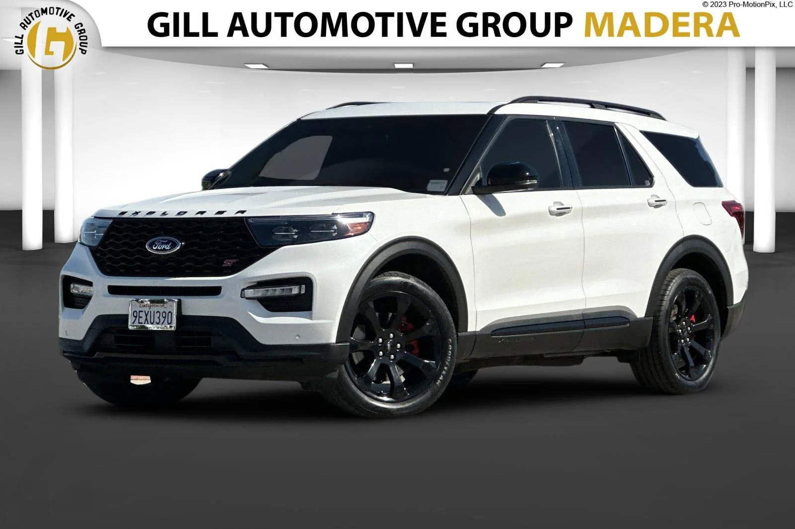 2023 Ford Explorer ST 4WD's photo
