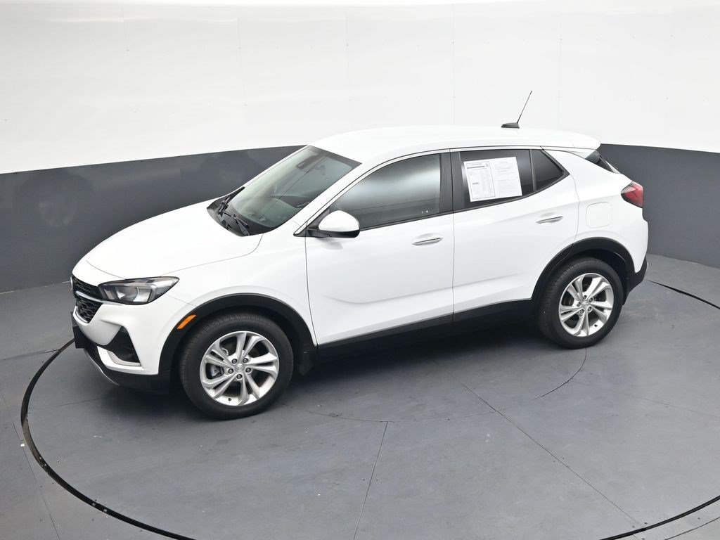 Used 2021 Summit White Buick Preferred image 28