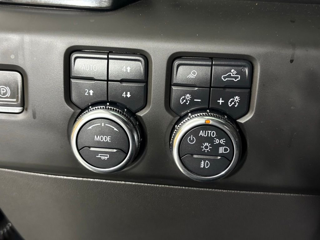 Used 2023 Black GMC Denali image 22