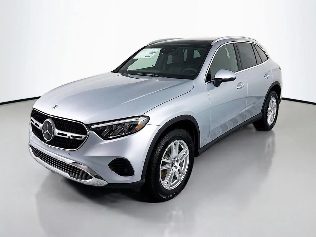 2026 Mercedes-Benz GLC GLC 300 4MATIC's photo
