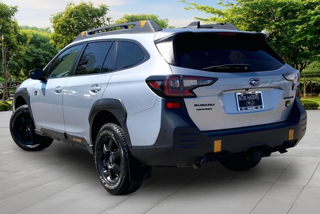 Used 2025 Silver Subaru Wilderness image 4