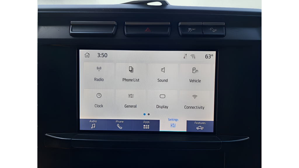 Used 2023 White Ford XL image 16