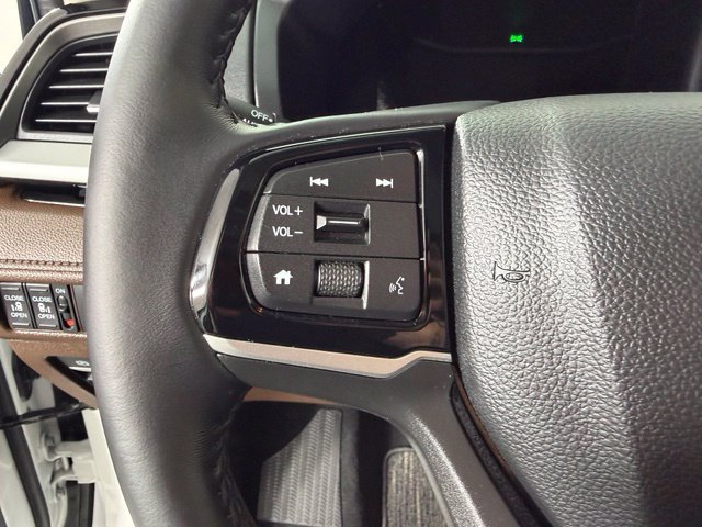 2025 Honda Odyssey Touring - Photo 53