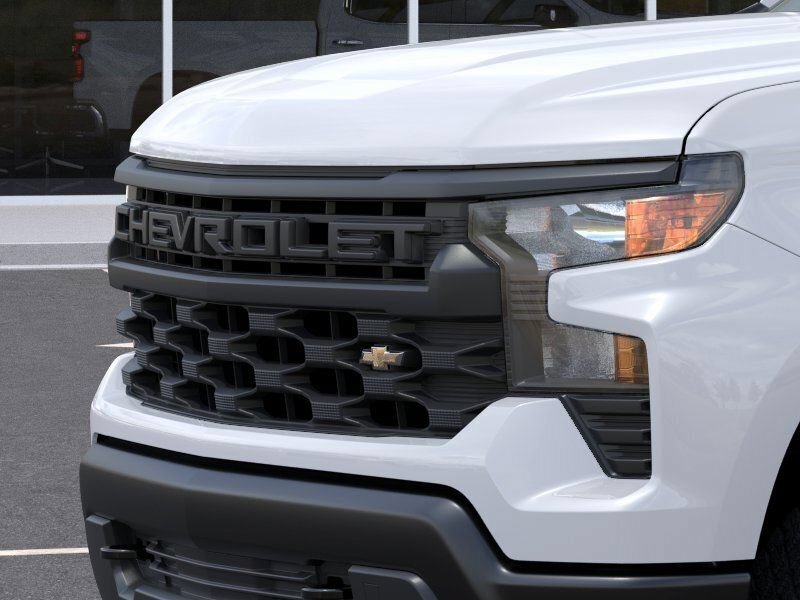 New 2026 Summit White Chevrolet WT image 14