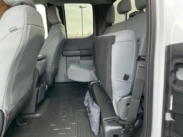 New 2026 Oxford White Ford XL image 20