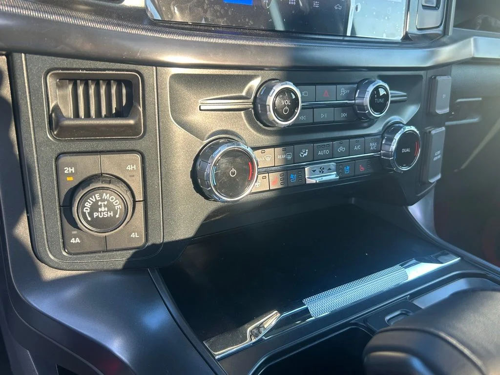 New 2026 Avalanche Ford Lariat image 37