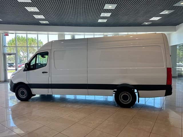 New 2025 White Mercedes-Benz Cargo 170 WB image 4